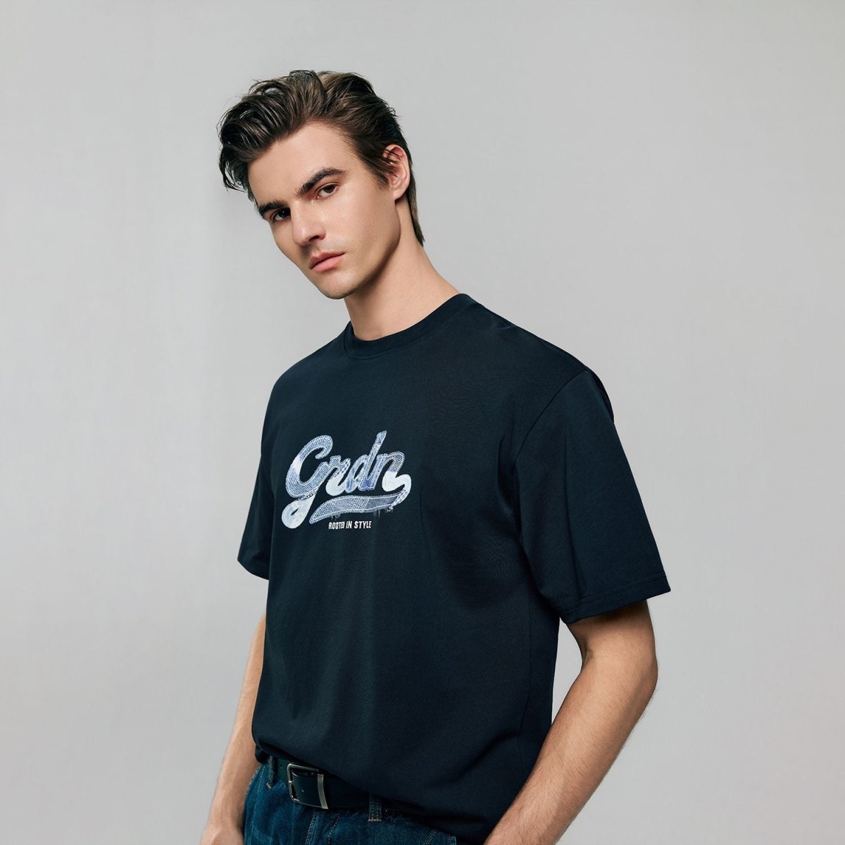 Giordano Men’s Relaxed Fit Cotton Graphic Tee - first_variant_option_2 Premium Print Tee for Giordano