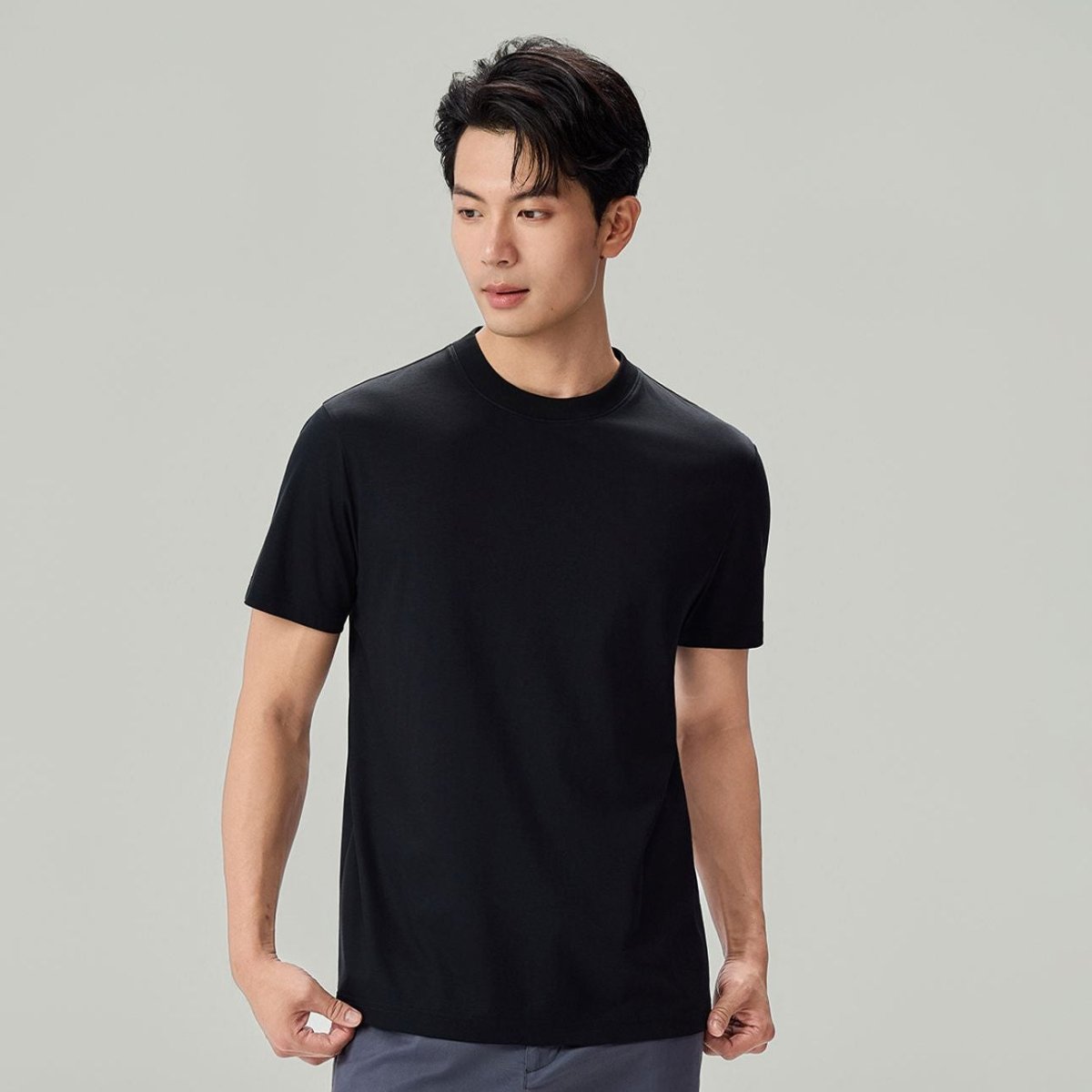 Giordano Men's Silk Touch Slim Interlock Tee - Premium Tee