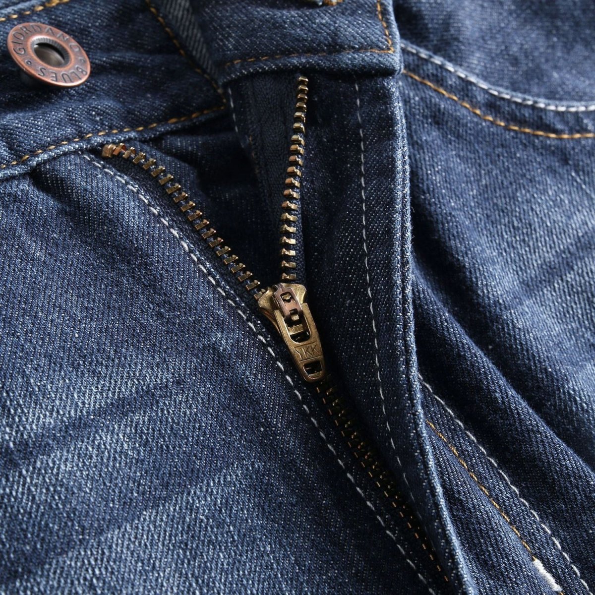 Giordano Men’s Skinny Tapered Stretch Denim - Premium Jeans