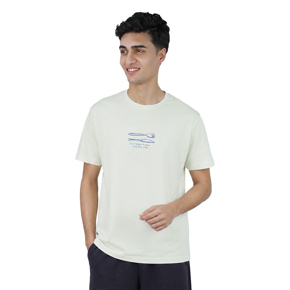 Giordano Men’s Slim Cotton Crew Neck Message Print Tee - Premium Print Tee