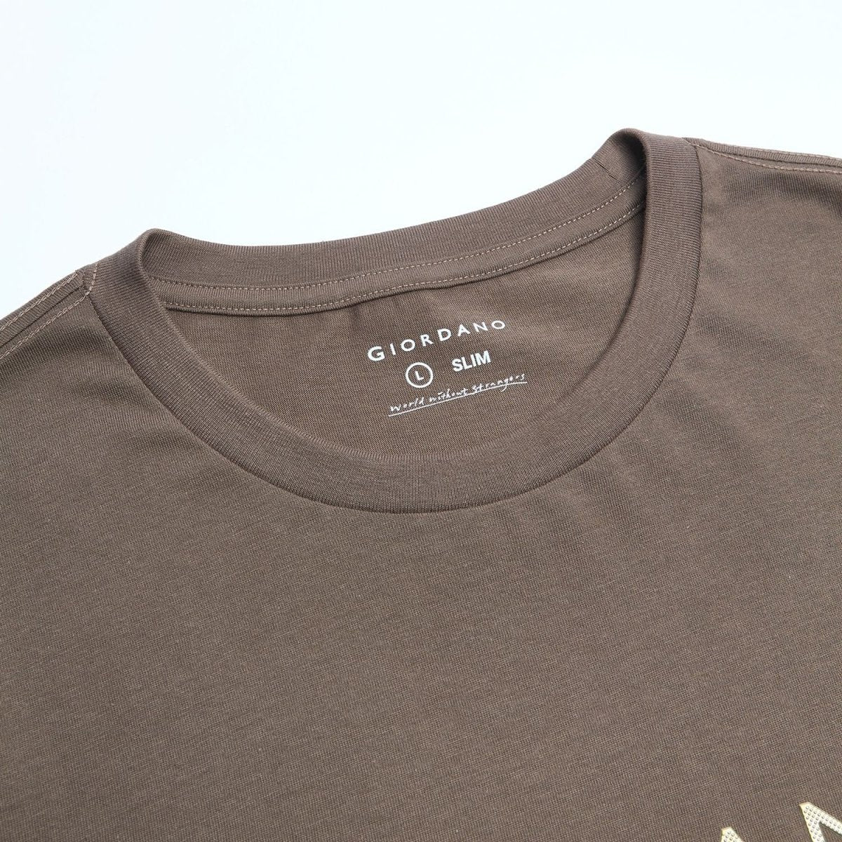 Giordano Men’s Slim Cotton Crew Neck Signature Print Tee - first_variant_option_2 Premium Print Tee for Giordano