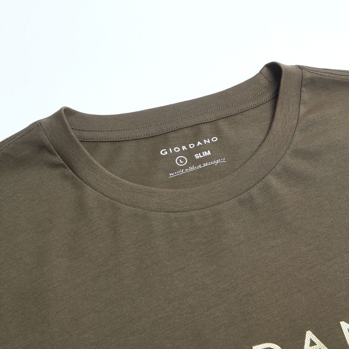 Giordano Men’s Slim Cotton Crew Neck Signature Print Tee - first_variant_option_2 Premium Print Tee for Giordano
