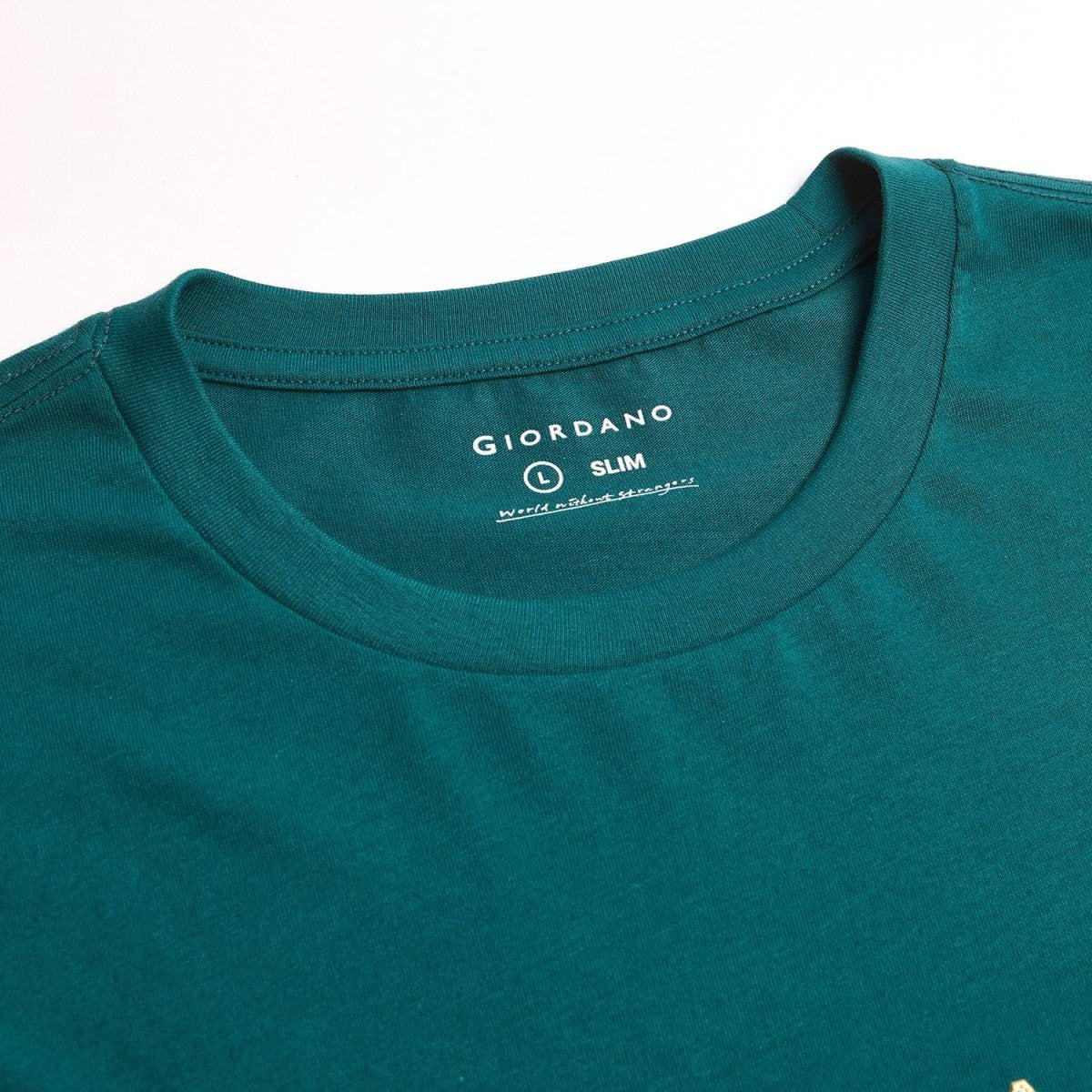 Giordano Men’s Slim Cotton Crew Neck Signature Print Tee - first_variant_option_2 Premium Print Tee for Giordano