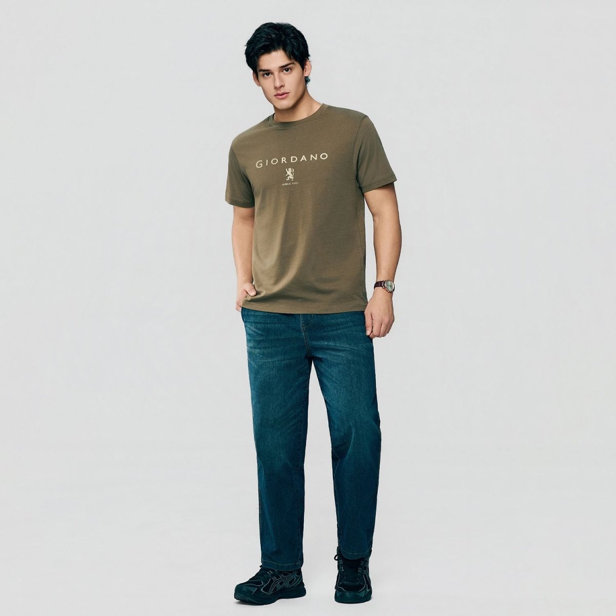 Giordano Men’s Slim Cotton Crew Neck Signature Print Tee - first_variant_option_2 Premium Print Tee for Giordano