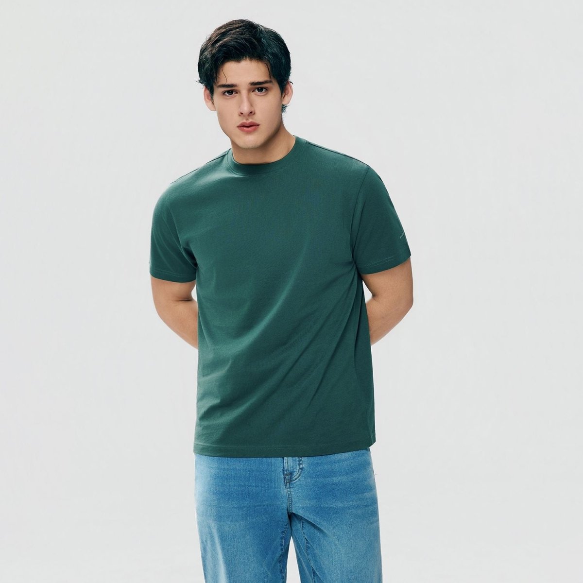 Giordano Men’s Slim Fit Cotton Crew Neck Tee - first_variant_option_2 Premium Tee for Giordano