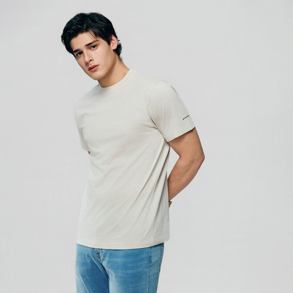 Giordano Men’s Slim Fit Cotton Crew Neck Tee - first_variant_option_2 Premium Tee for Giordano