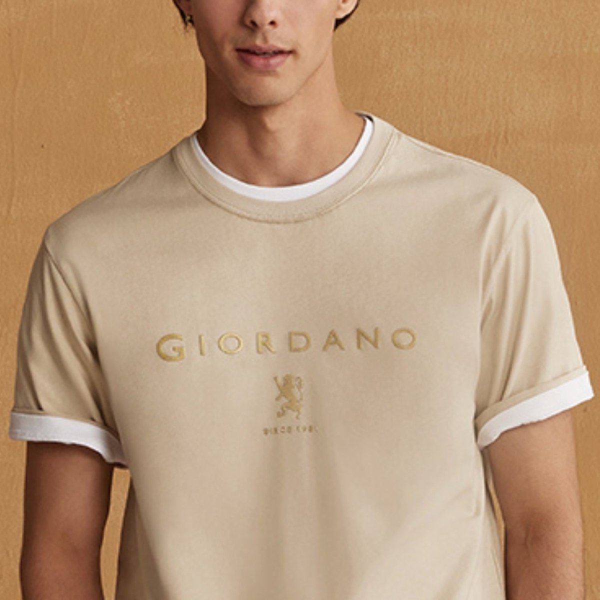 Giordano Men's Slim Fit Cotton Jersey Signature Print Tee - Premium Print Tee