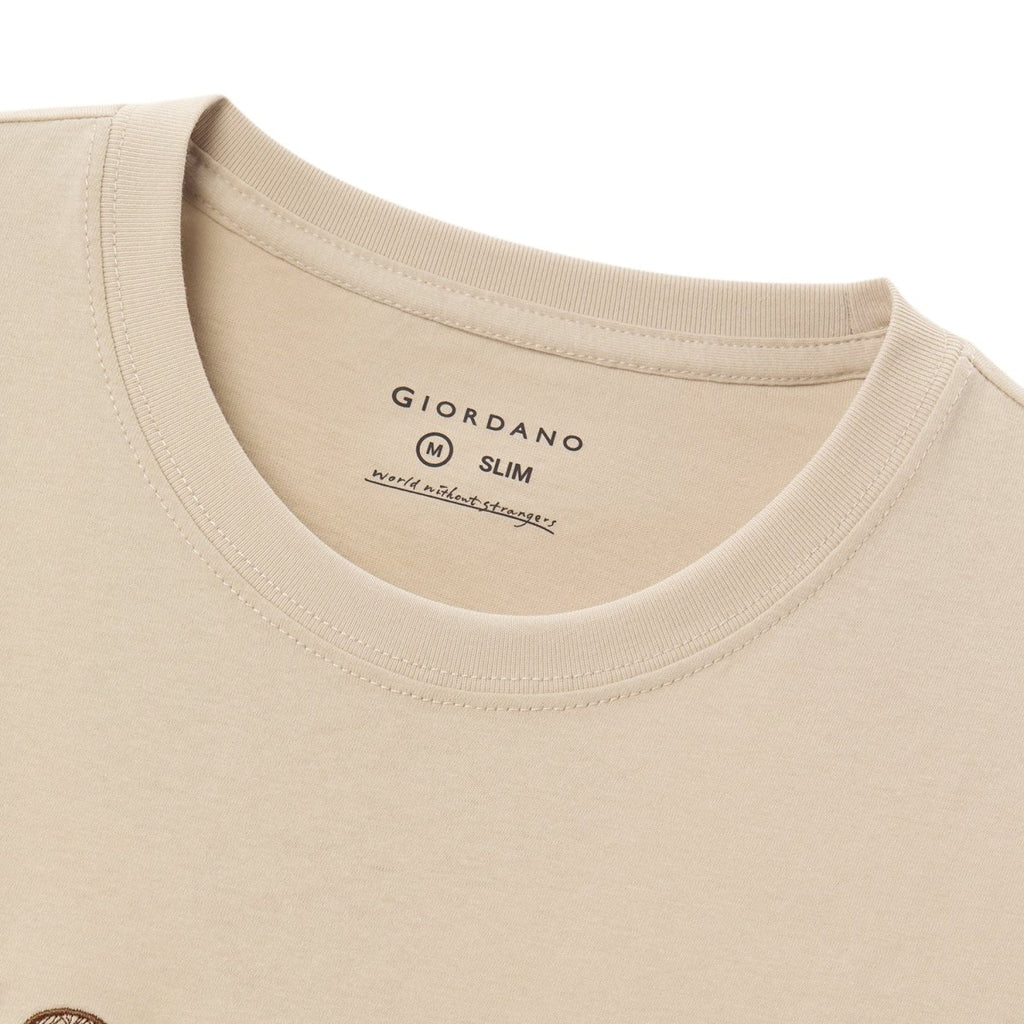Giordano Men's Slim Fit Cotton Jersey Signature Print Tee - Premium Print Tee