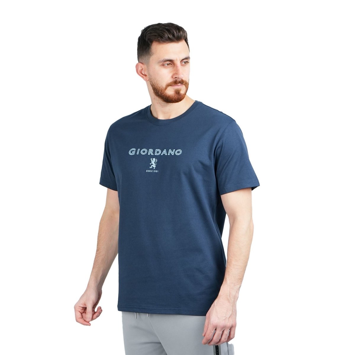 Giordano Men's Slim Fit Cotton Jersey Signature Print Tee - Premium Print Tee
