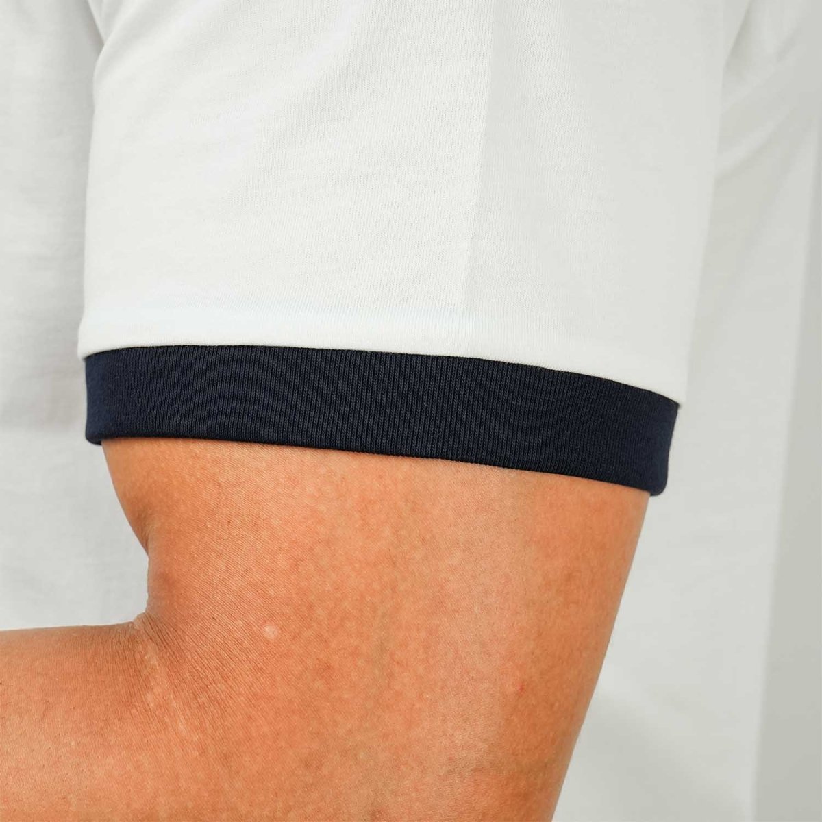 Giordano Men's Slim Fit Cotton Jersey Tee | Signature Print & Comfort - Premium Print Tee