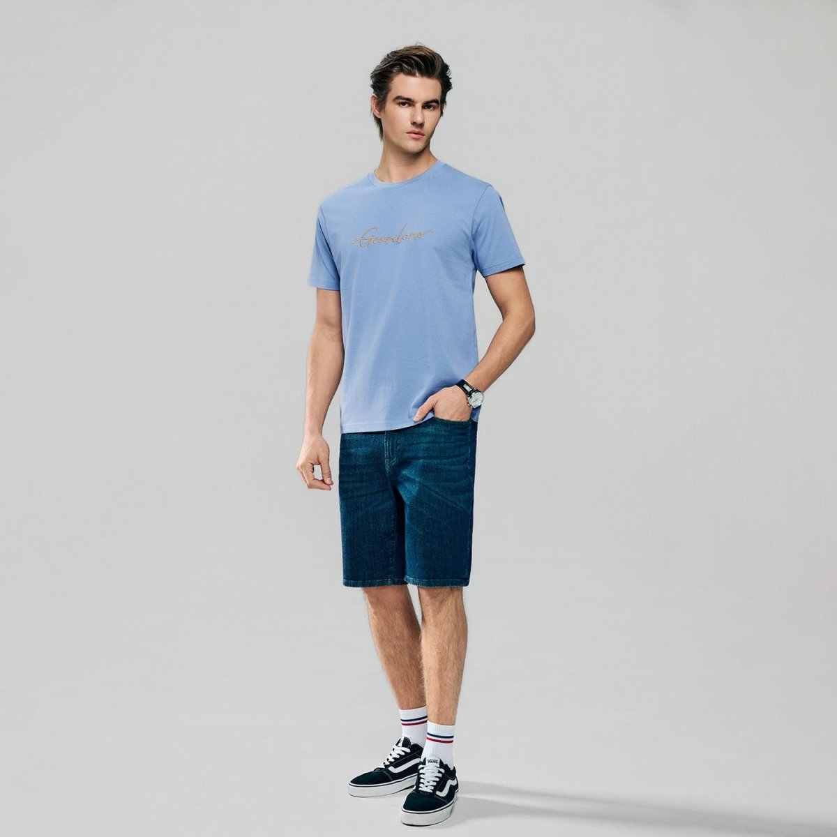 Giordano Men’s Slim Fit Cotton Signature Print Tee - first_variant_option_2 Premium Print Tee for Giordano