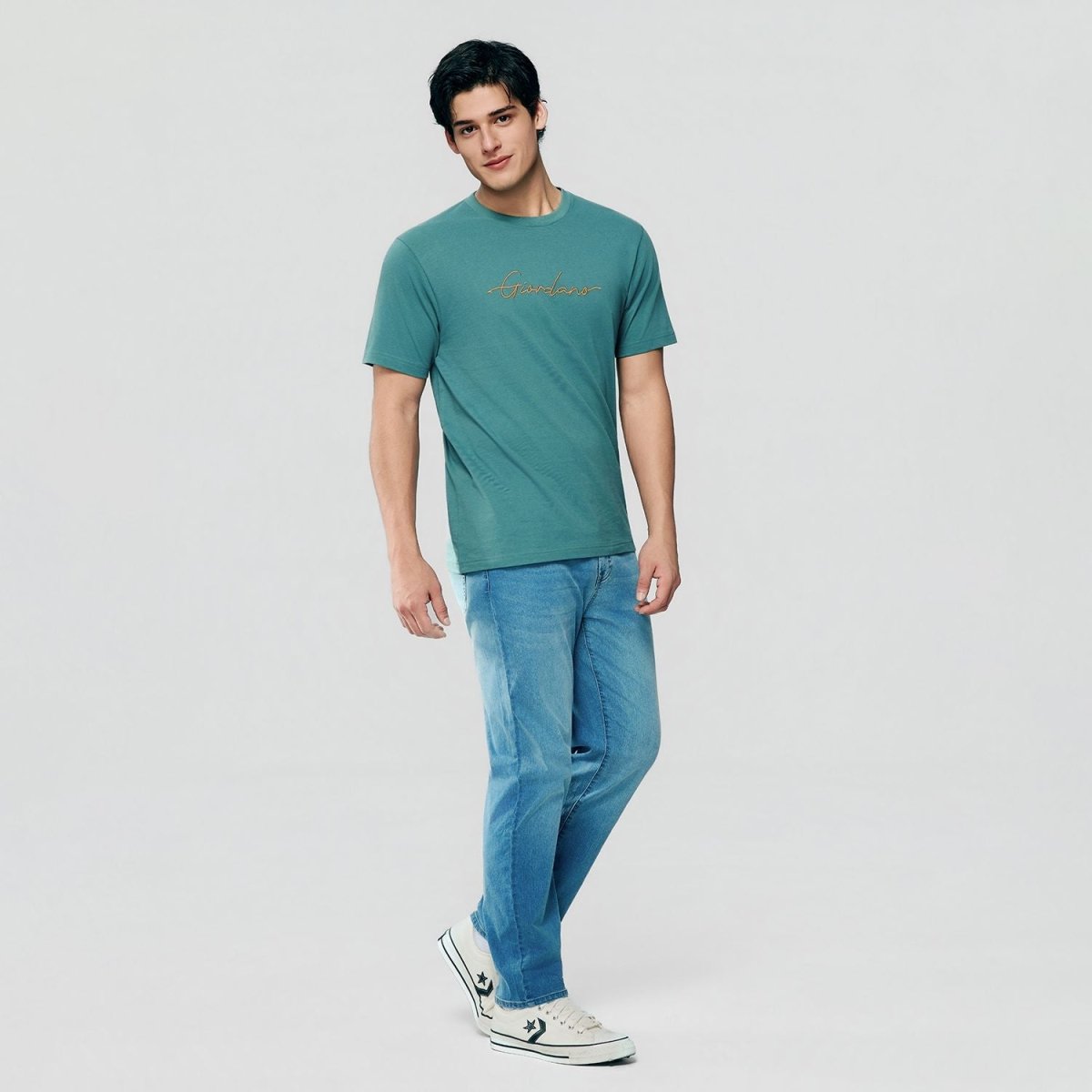 Giordano Men’s Slim Fit Cotton Signature Print Tee - first_variant_option_2 Premium Print Tee for Giordano