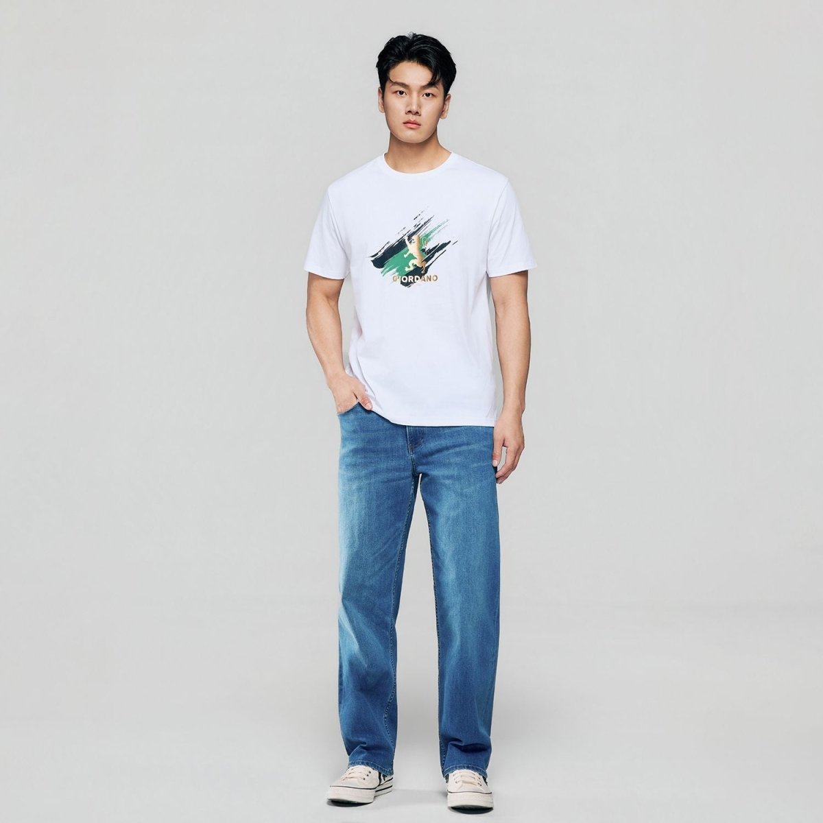 Giordano Men's Slim Fit Lion Graphic Tee - first_variant_option_2 Premium Print Tee for Giordano