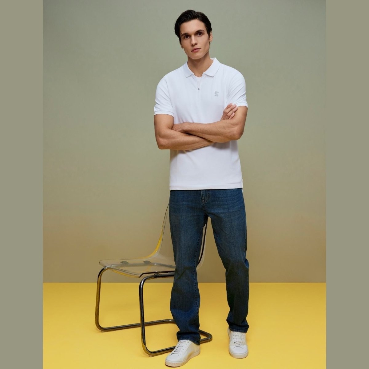 Giordano Men's Slim Fit Small Lion Zipper Polo - Premium Polo