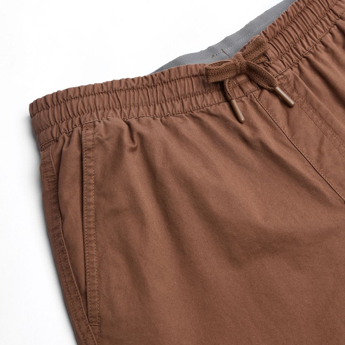 Giordano Men’s Slim Lightweight Twill Bermuda Shorts - first_variant_option_2 Premium Shorts for Giordano