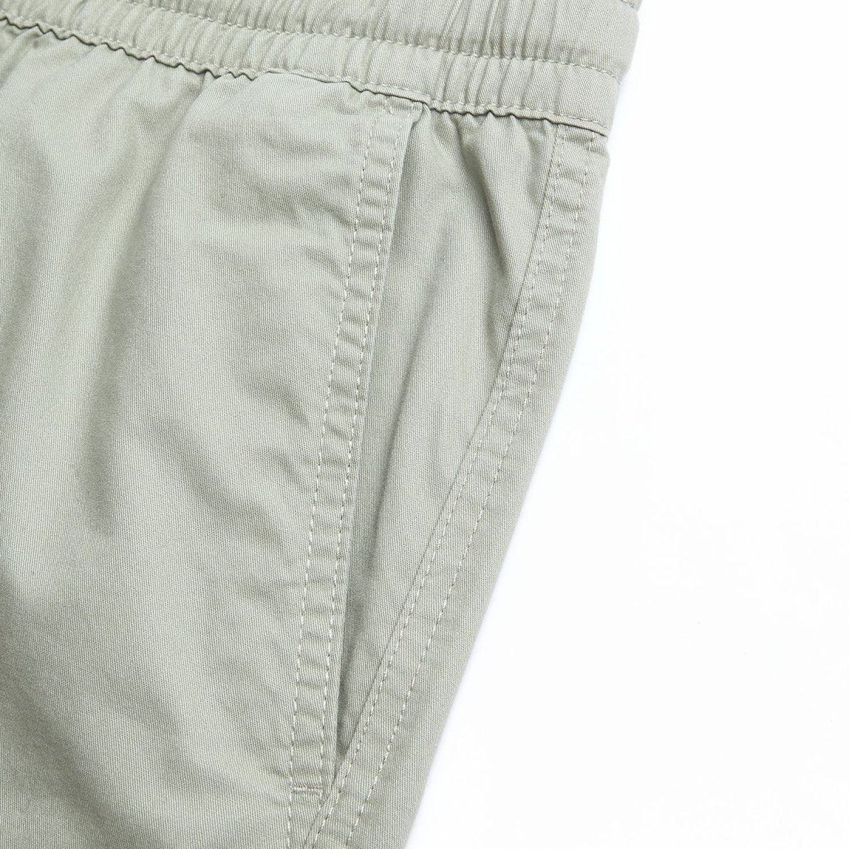 Giordano Men’s Slim Lightweight Twill Bermuda Shorts - Premium Shorts