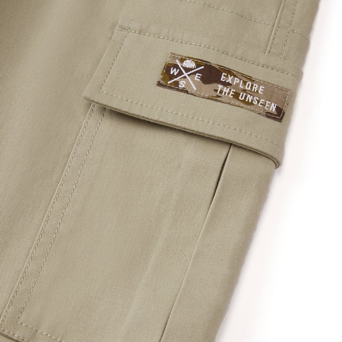 Giordano Men's Twill Low Rise Relaxed Fit Cargo Bermuda - Premium Shorts