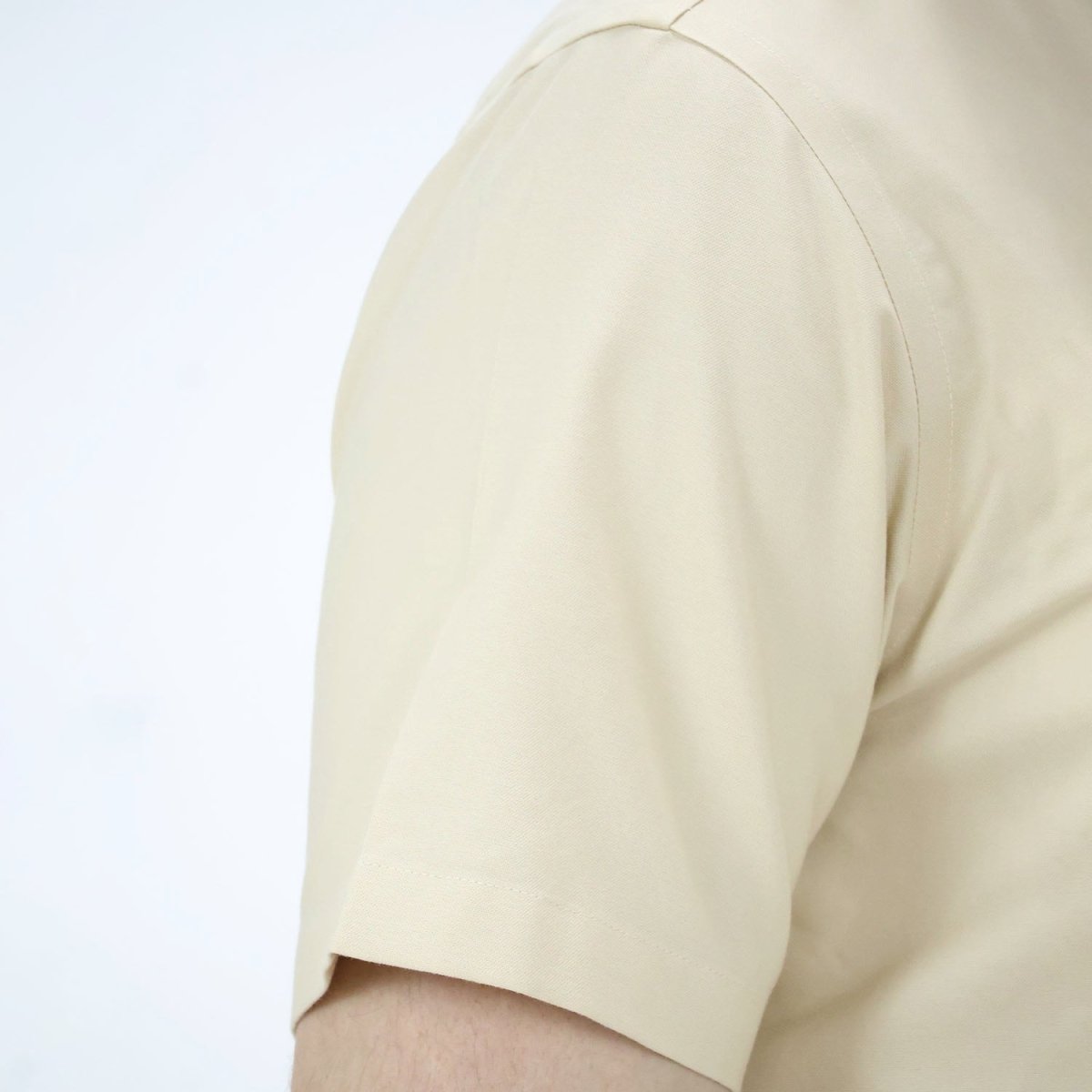 Giordano Men's Wrinkle Free Cotton Oxford Short Sleeve Shirt - Premium Shirts
