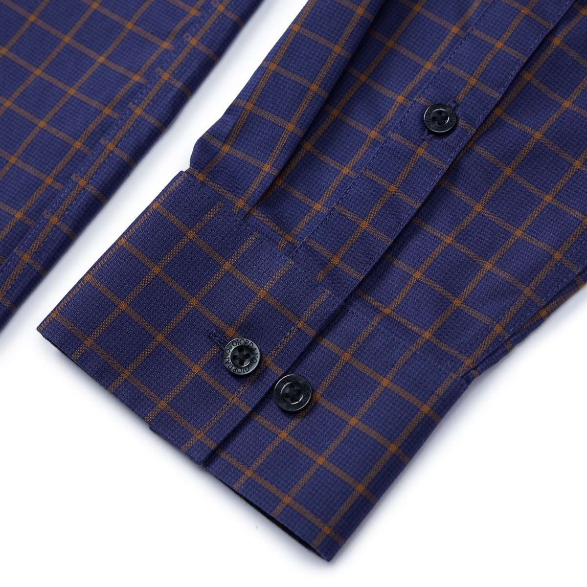 Giordano Men's Wrinkle Free Cotton Shirt: Comfort & Style - Premium Shirts