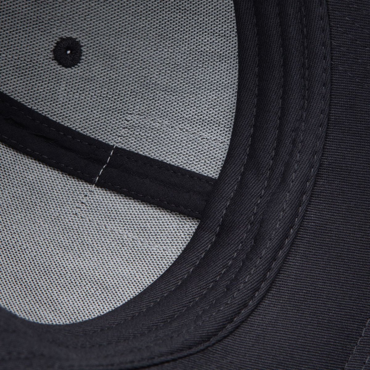 Giordano Unisex Cotton Rubber Badge Baseball Cap - Premium Cap