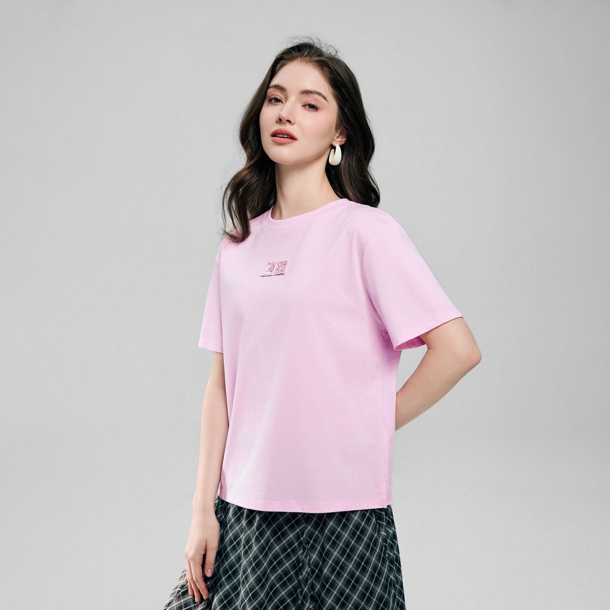 Giordano Women Boyfriend Cotton Graphic Crew Tee - Premium Print Tee
