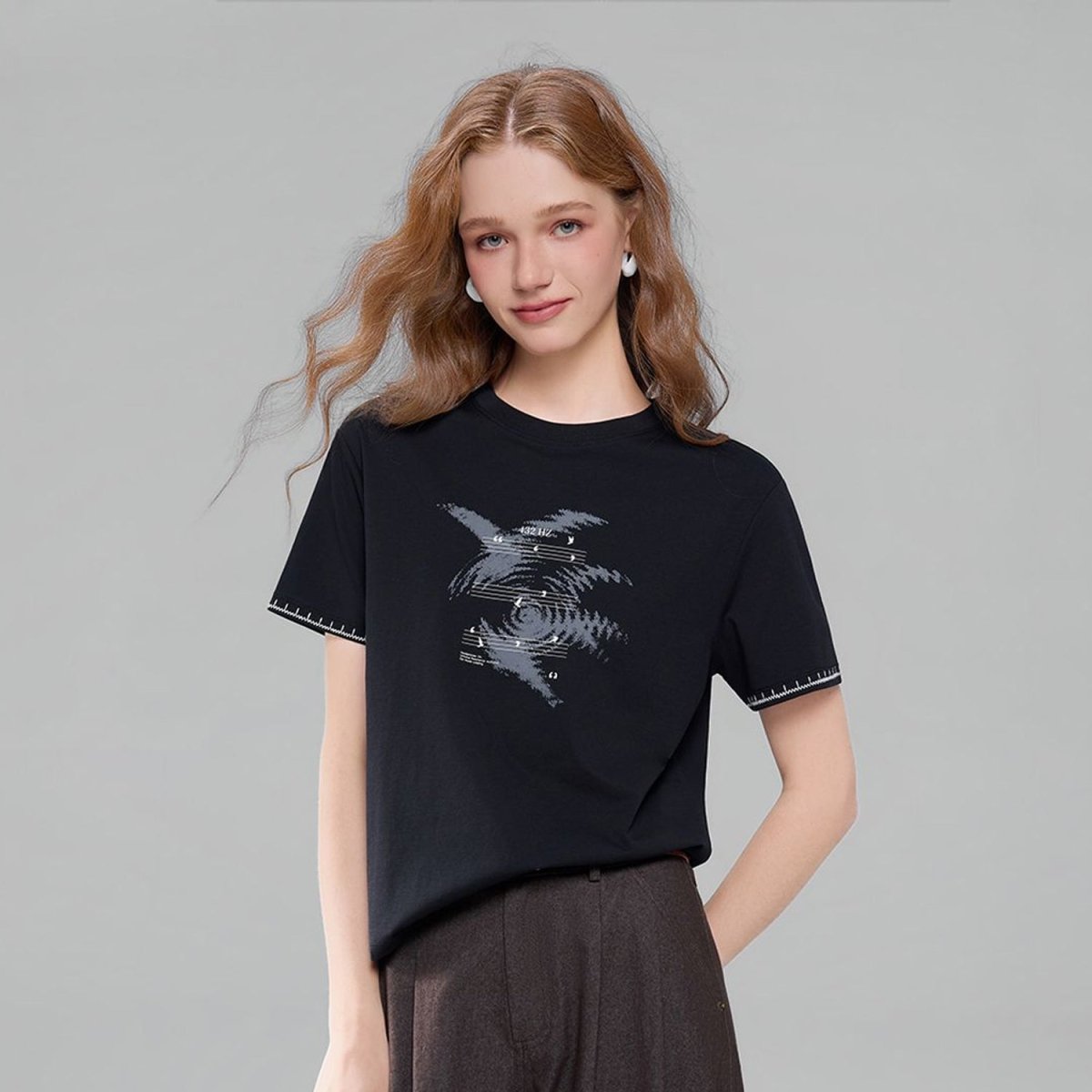 Giordano Women Boyfriend Fit Cotton Graphic Crew Tee - Premium Print Tee