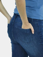 Giordano Women Slim Tapered Jeans - Premium Jeans