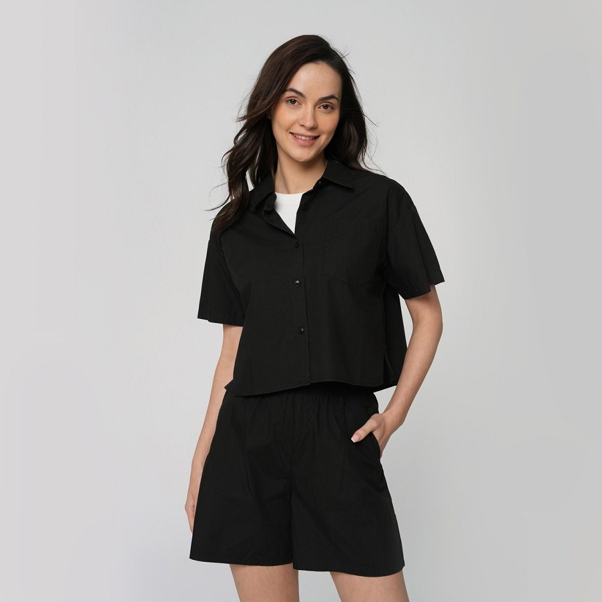 Giordano Women's Cotton Cool Poplin Shirt - first_variant_option_2 Premium Shirts for Giordano
