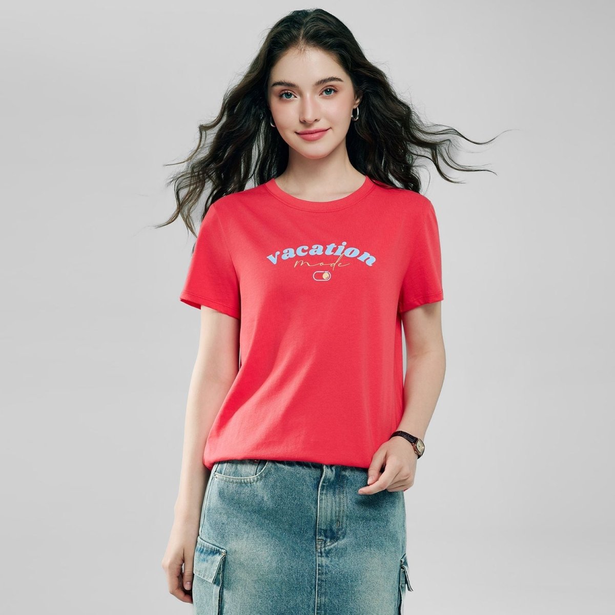 Giordano Women’s Cotton Crew Neck Printed Comfort Tee - Premium Print Tee