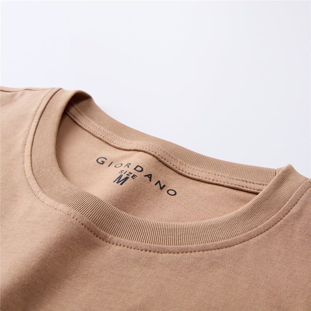 Giordano Women’s Cotton Holiday Graphic T-Shirt | Online Exclusive - first_variant_option_2 Premium Print Tee for Giordano