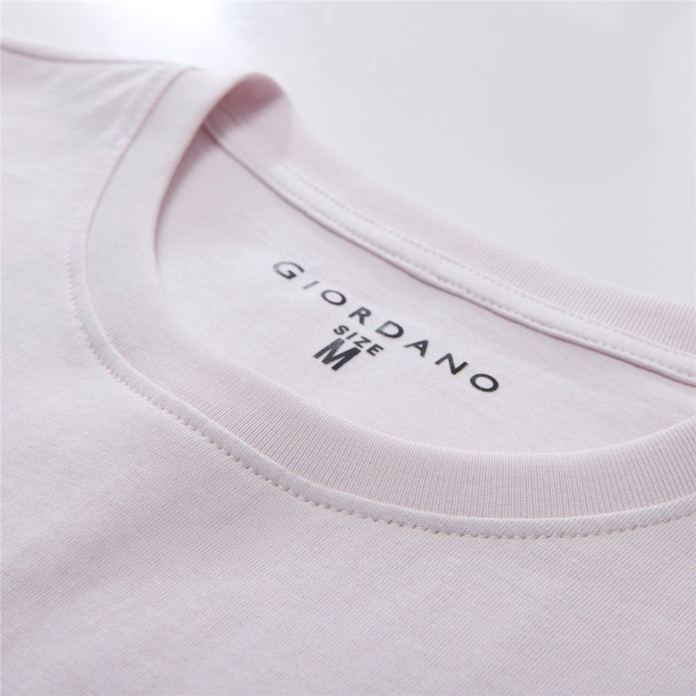 Giordano Women’s Cotton Holiday Graphic T-Shirt | Online Exclusive - first_variant_option_2 Premium Print Tee for Giordano
