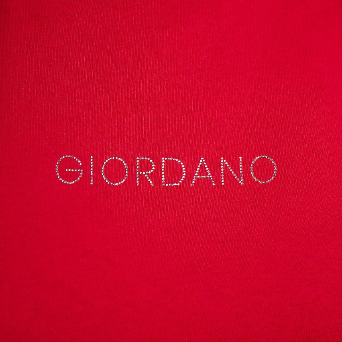 Giordano Women's Cotton Jersey Crewneck Short-Sleeve Comfort Fit Signature Print Tee - Premium Print Tee