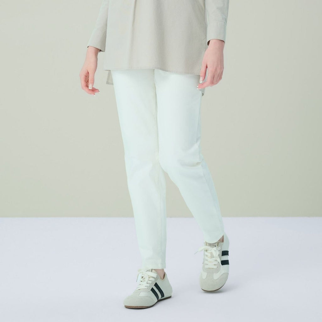 Giordano Women’s High - Waist Twill Regular Tapered Fit Pant - first_variant_option_2 Premium Pants for Giordano