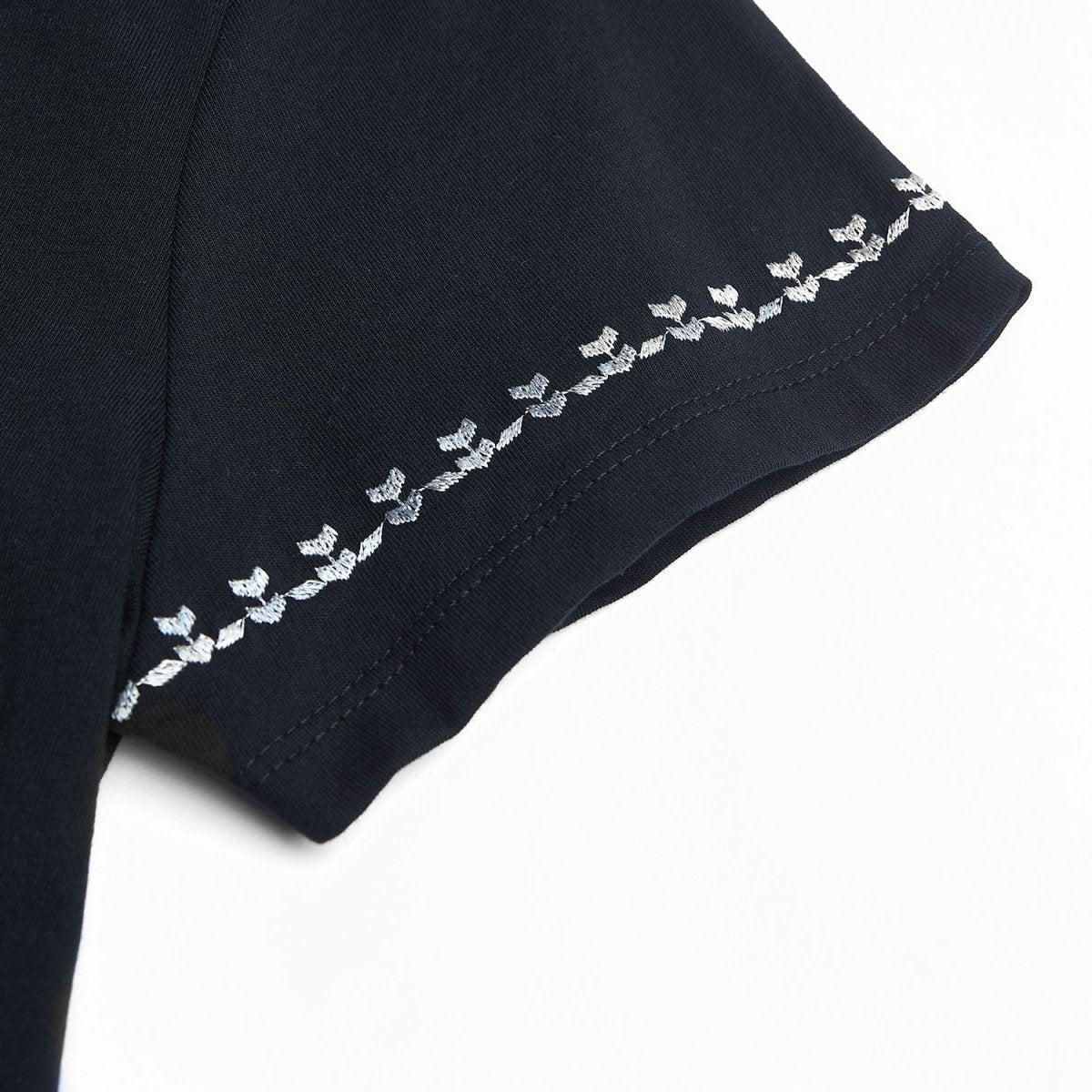 Giordano Women's Signature Print Tee - first_variant_option_2 Premium Print Tee for Giordano