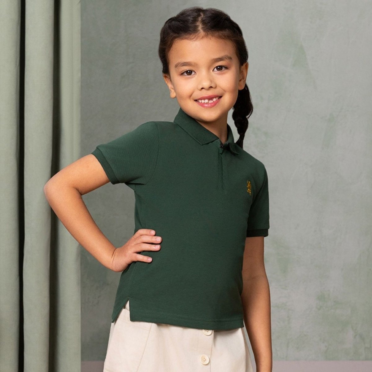Kids' Lion Crest Polo: Slim Fit, Classic Style, Bold Detailing - Giordano