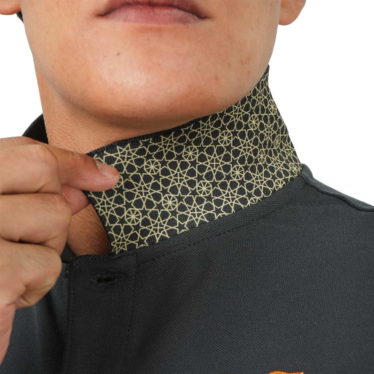 Giordano Men's 3D Lion Polo: Slim Fit, Bold Embroidery, Premium Pique - Premium Polo