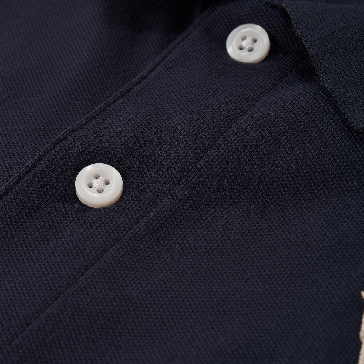 Men's 3D Lion Polo: Slim Fit, Bold Embroidery, Premium Pique S - Shop Giordano