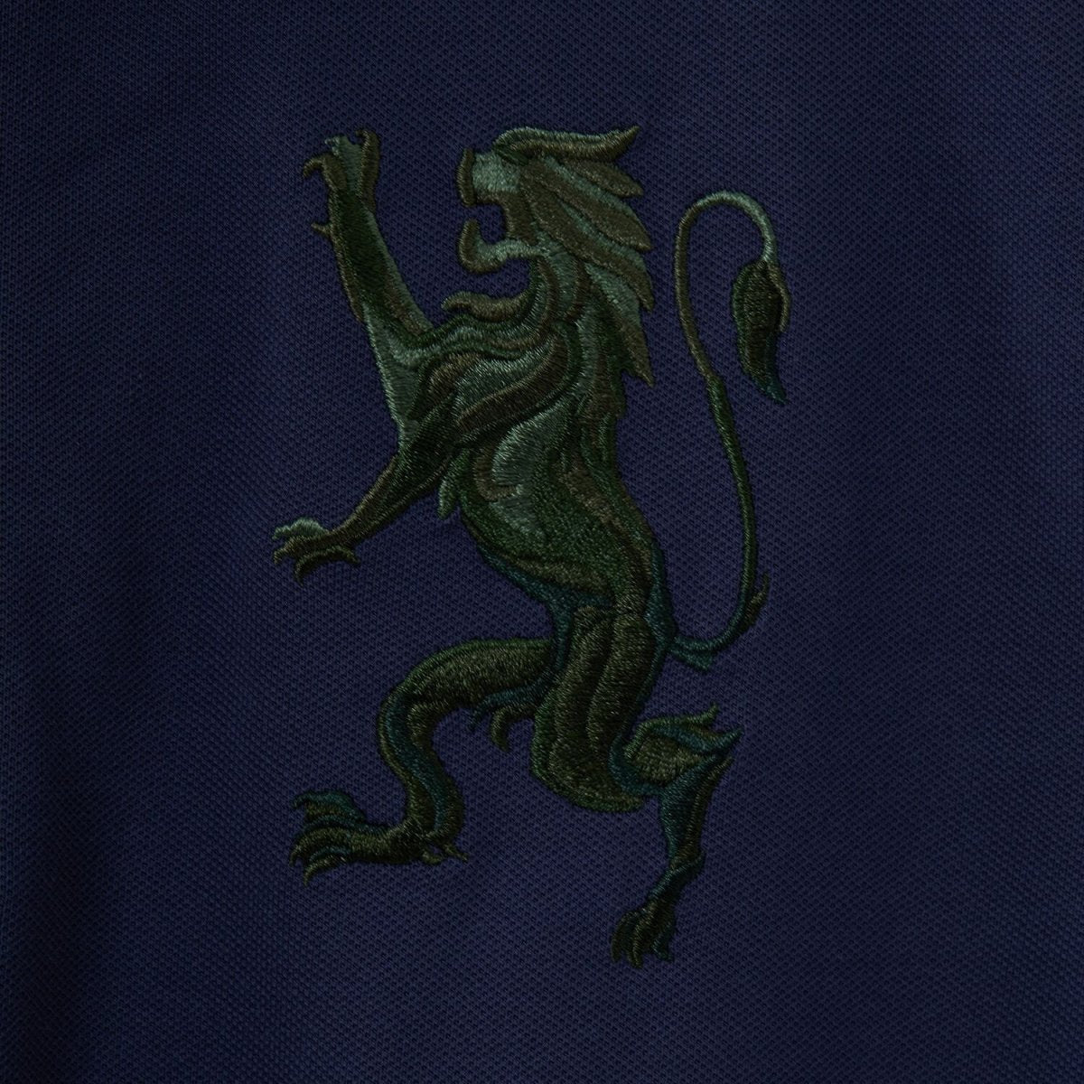 Men's 3D Lion Polo: Slim Fit, Bold Embroidery, Premium Pique S - Shop Giordano