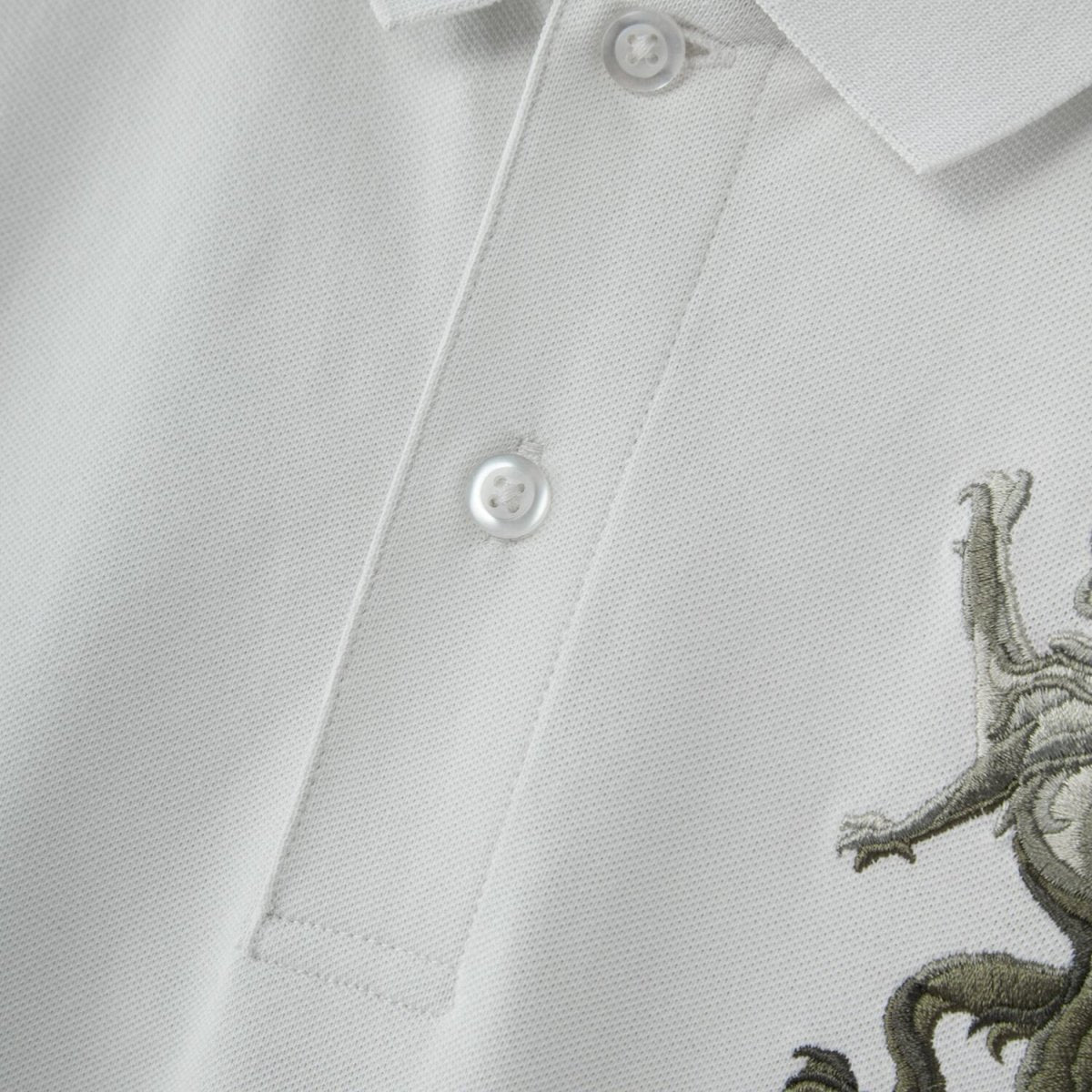 Men's 3D Lion Polo: Slim Fit, Bold Embroidery, Premium Pique XS - Shop Giordano