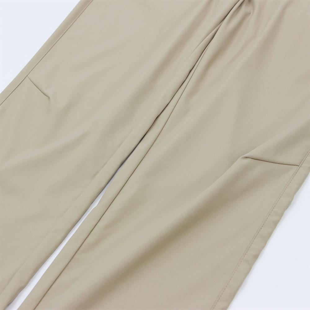 Men's 4 - Way Stretch Khaki Pants: Comfort & Style 30 - Shop Giordano