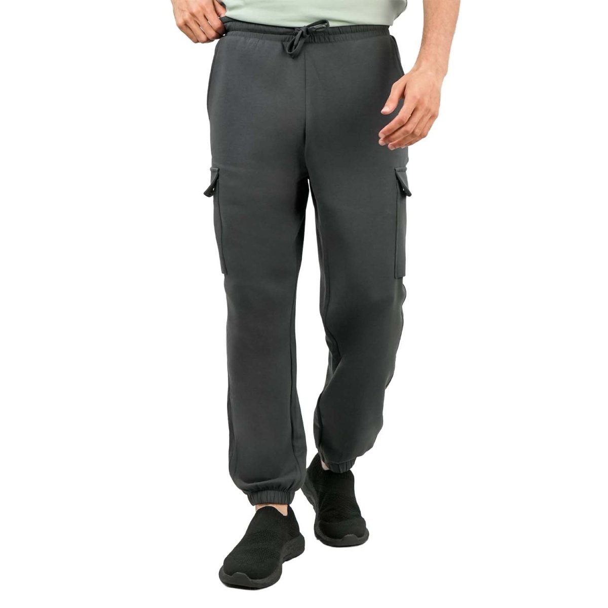 Men's Air Knit Joggers: Relaxed Tapered Fit, Elastic Waist Comfort - Giordano