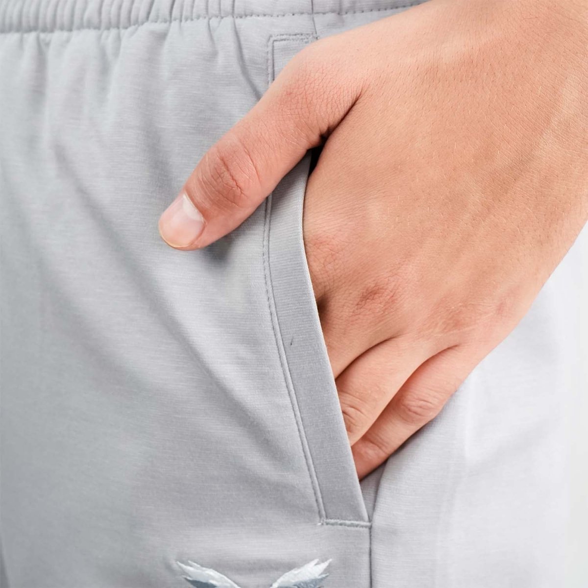 Men's Cotton Blend Interlock Elastic Waist Shorts - Giordano