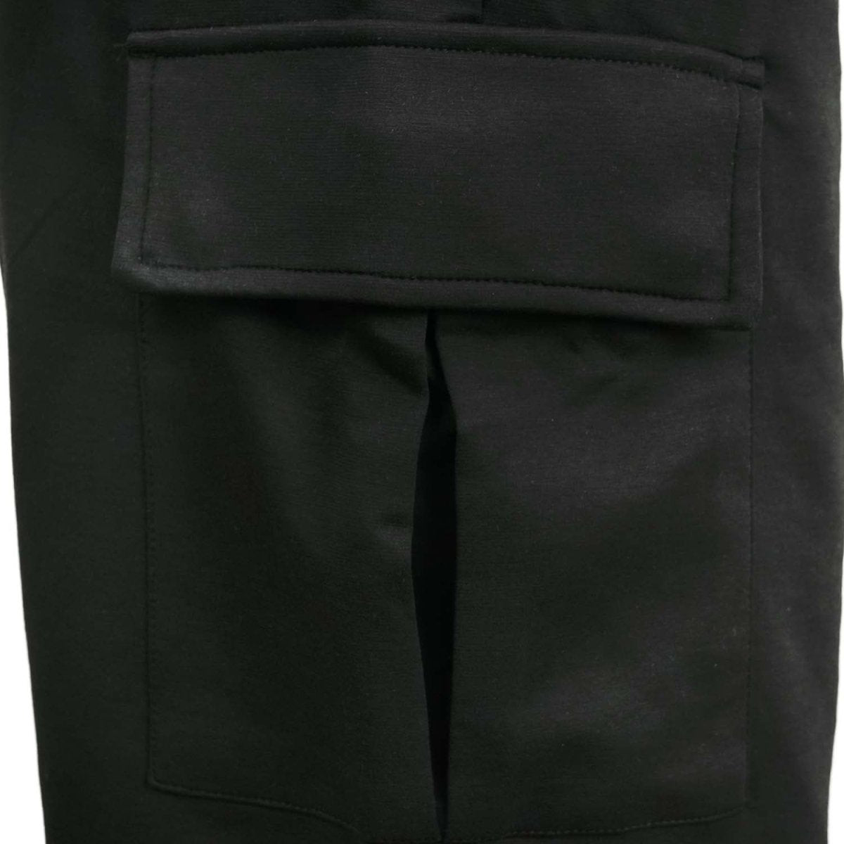 Men's Cotton Blend Interlock Relaxed Fit Shorts - Giordano