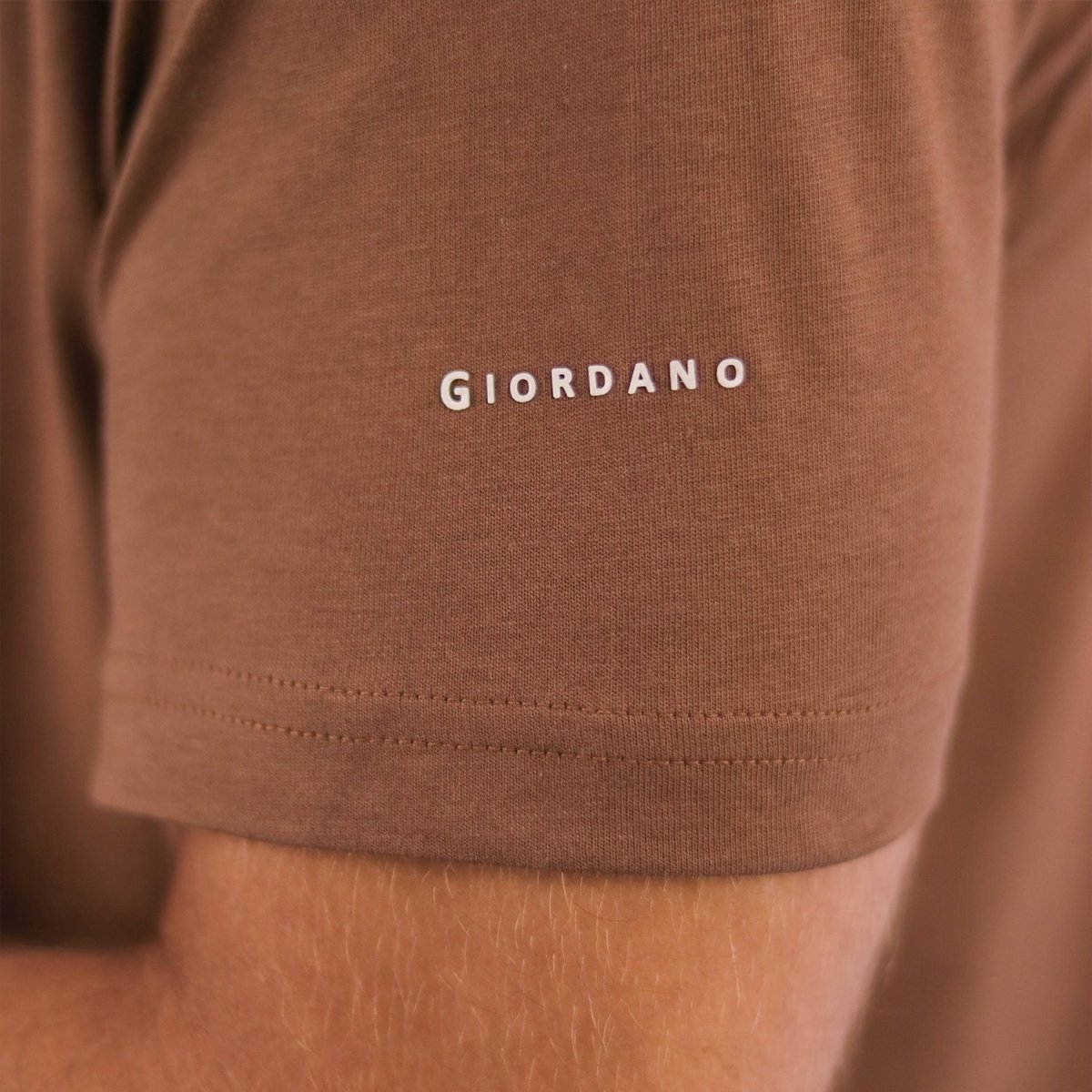 Giordano Men's Cotton Jersey Crew Neck Slim Fit Tee - Premium Tee