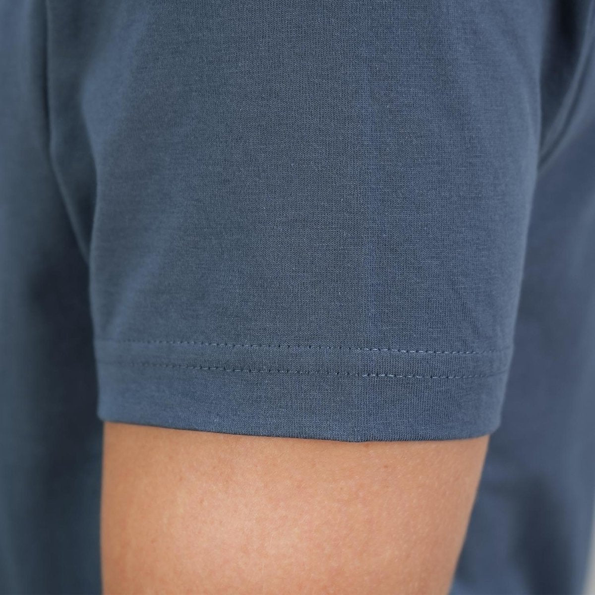 Men's Cotton Jersey Slim Fit Henley Tee - Giordano