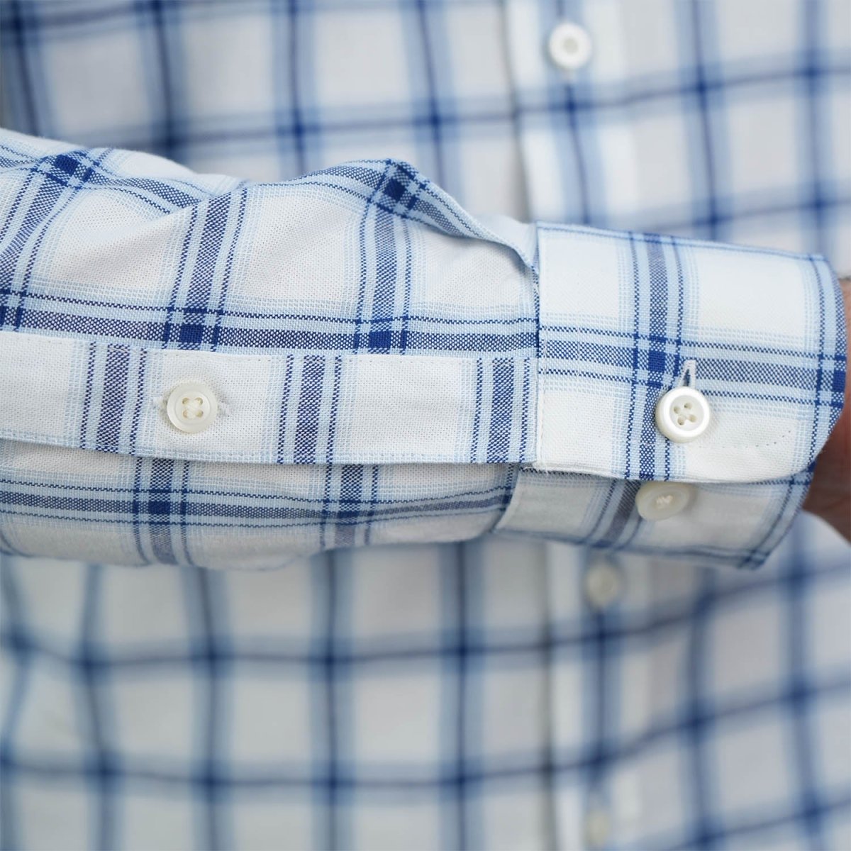 Men's Cotton Oxford Shirt - Small Lion Embroidery, Slim Fit, Full Button - Giordano