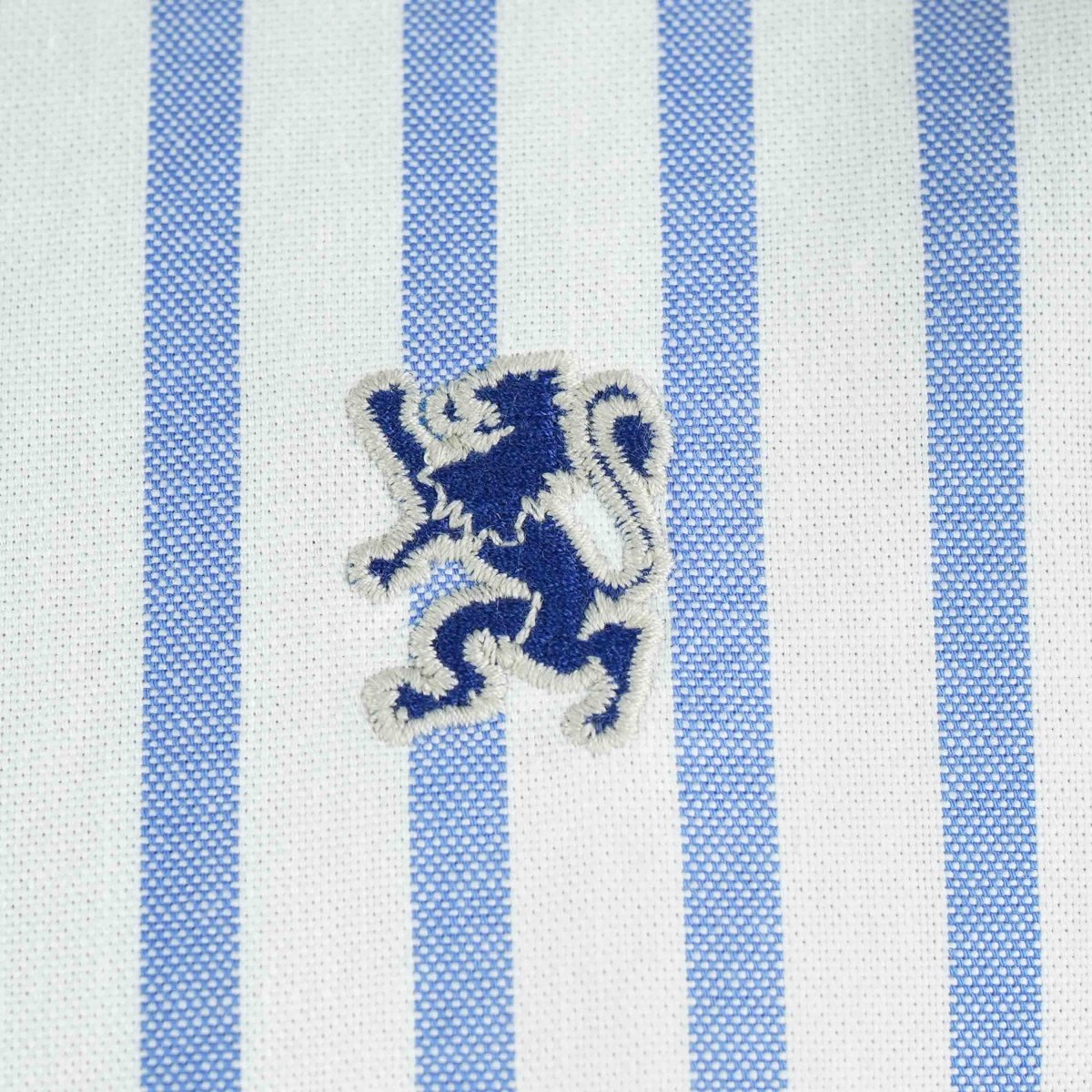 Men's Cotton Oxford Shirt - Small Lion Embroidery, Slim Fit, Full Button S - Shop Giordano