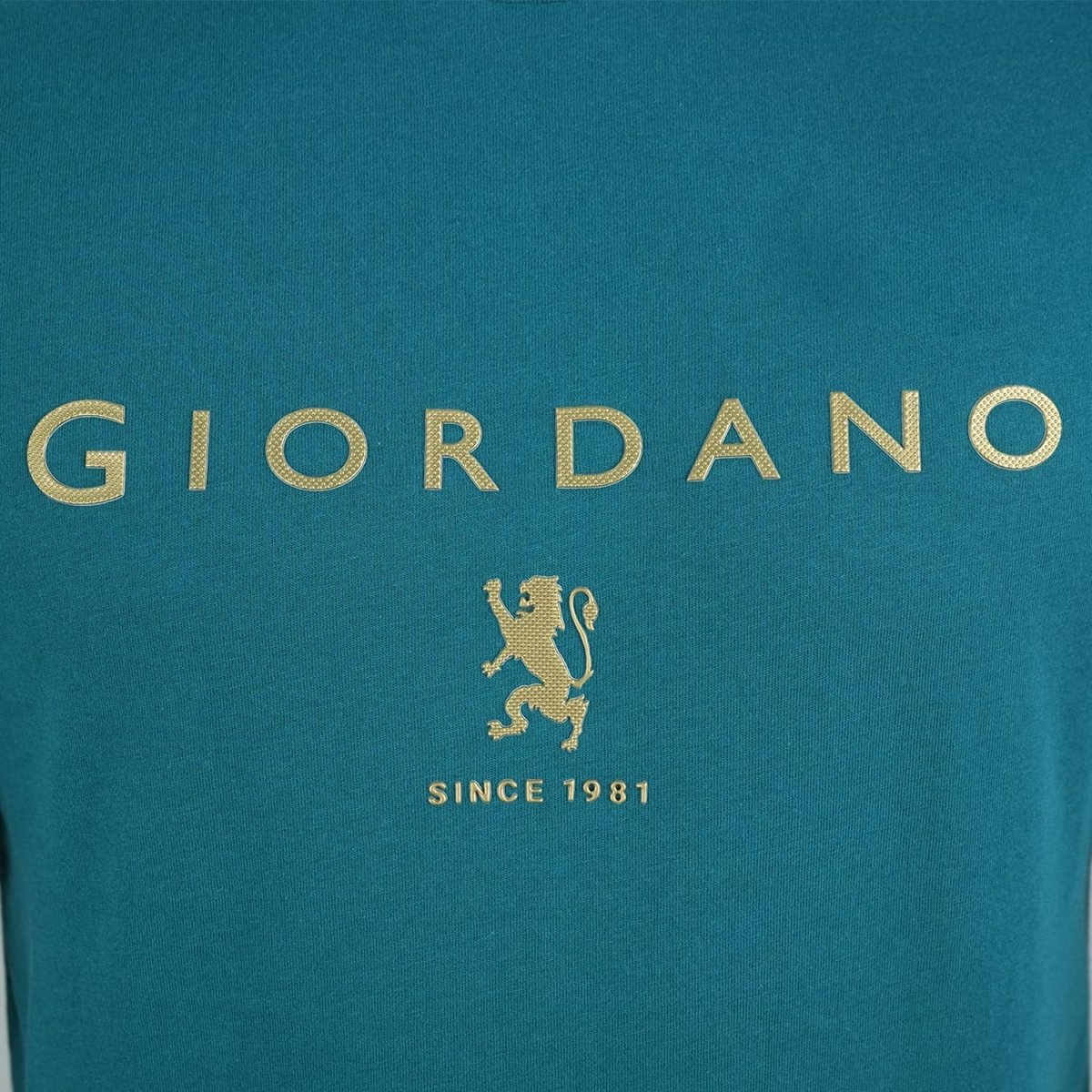 Men's Cotton Signature Print Slim Fit Tee S - Shop Giordano