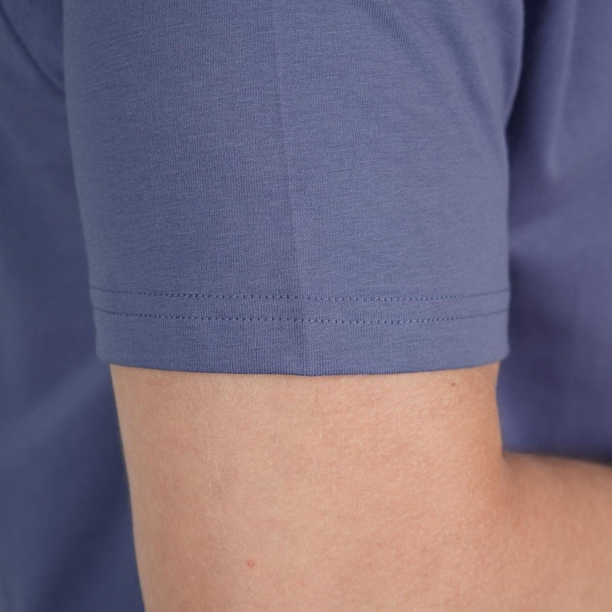 Men's Cotton Signature Print Slim Fit Tee S - Shop Giordano