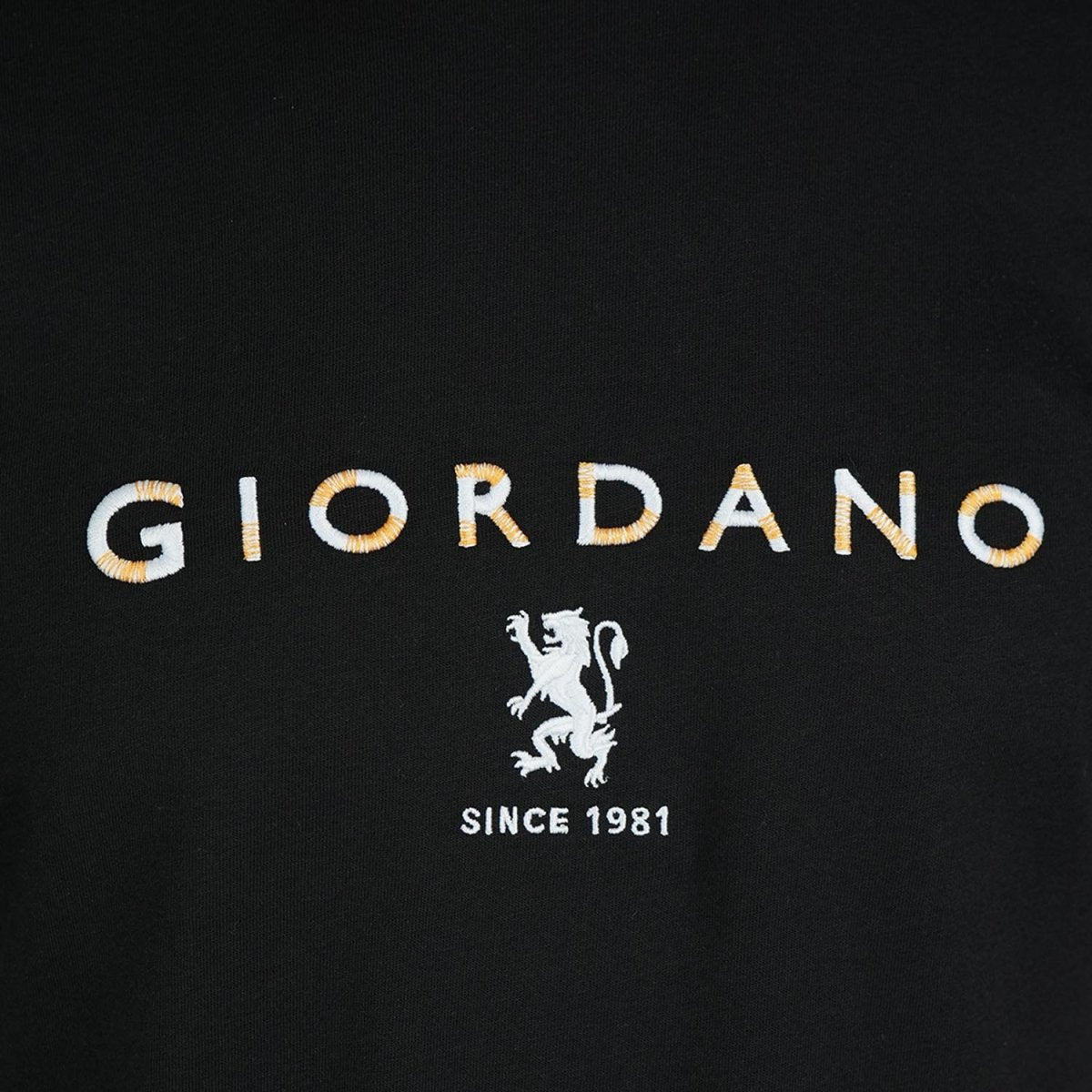 Men's Cotton Signature Print Slim Fit Tee S - Shop Giordano